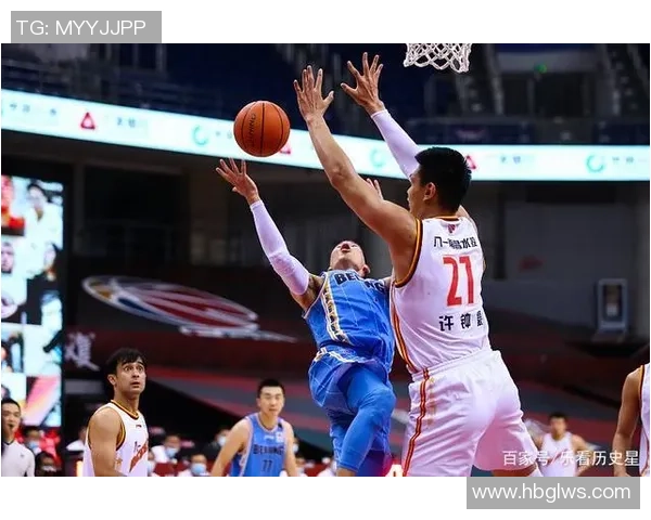 重庆篮球队近期状态分析与未来发展展望