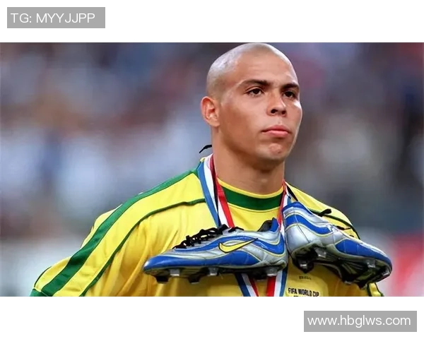 巴西足球明星蓬蓬头的传奇故事与风采展示